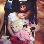 A key part of a #disneykids day at @waltdisneyworld: the stroller nap! #disneyside #disneysmmoms