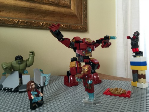 LEGO 7